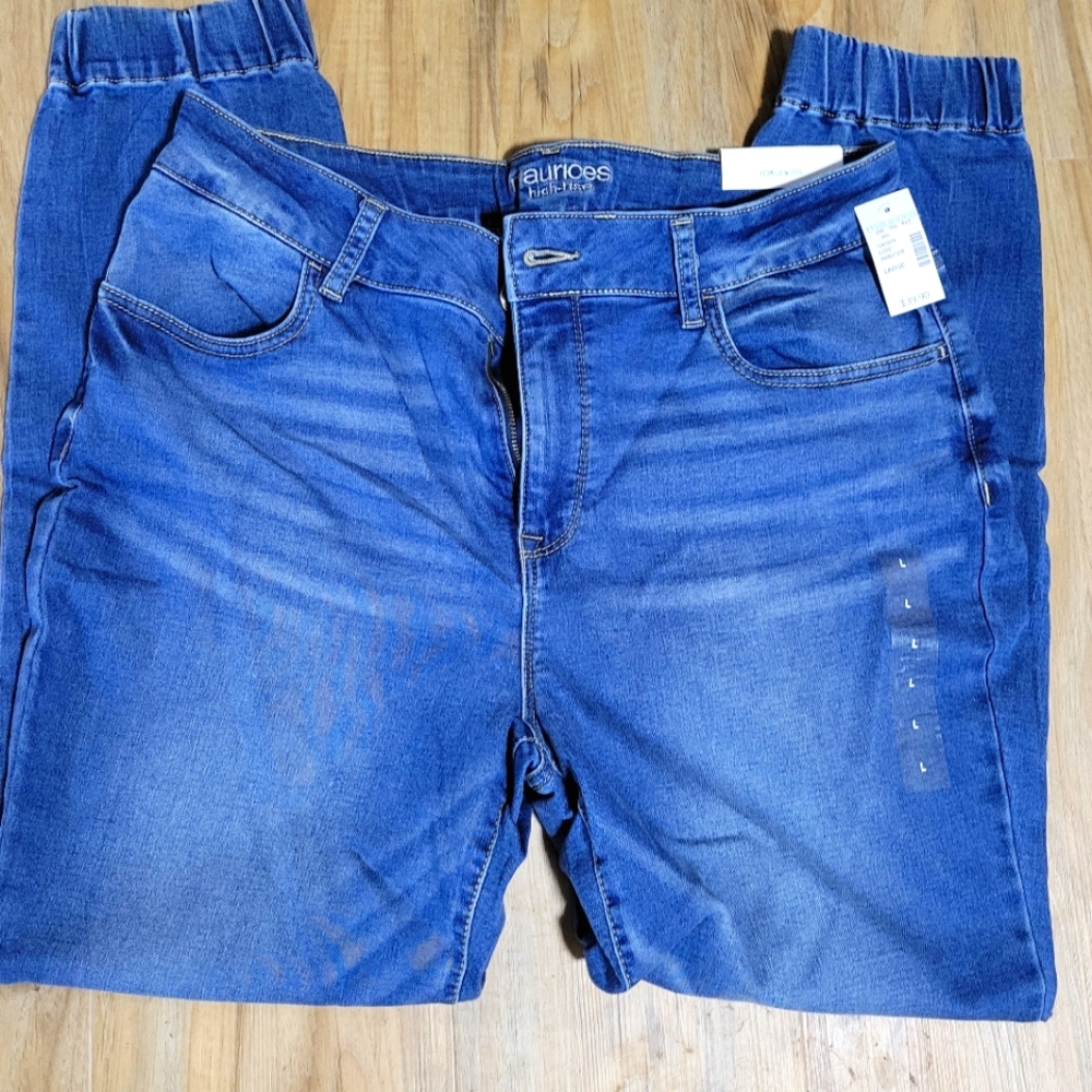 NWT Womens Jeans High Rise Jogger